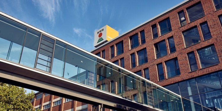 KWS successfully closes fiscal year 2020/2021 and increases dividend