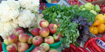 A large batch of vegetables and fruits from China came to Primorye