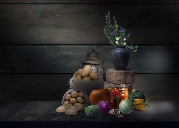 The agronomist told which crops cannot be stored together