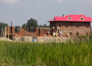 Revitalizing Agriculture in Jammu and Kashmir: Navigating Weaknesses for a Sustainable Future
