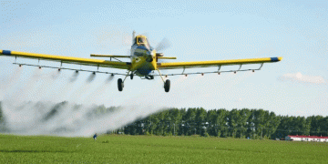 Drones in agriculture: complement, but do not replace manned aircraft