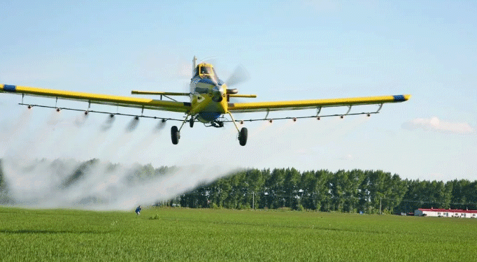 Drones in agriculture: complement, but do not replace manned aircraft