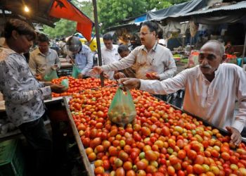 Potato Price Surge to Propel Vegetable Inflation into Double Digits in India