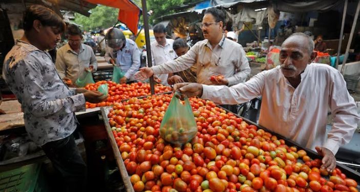 Potato Price Surge to Propel Vegetable Inflation into Double Digits in India