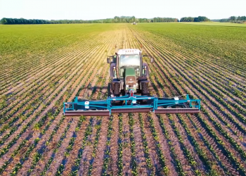 Enhancing Weed Control Efficiency with Zibo’s Advanced Rotating Weed Wipers