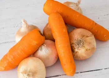 Violation of Import Regulations Uncovered in Khakassia’s Vegetable and Berry Imports