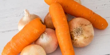 Violation of Import Regulations Uncovered in Khakassia’s Vegetable and Berry Imports