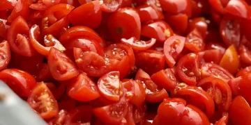 Efficient Cherry Tomato Processing: A New Solution for the Ready-to-Eat Salad Market