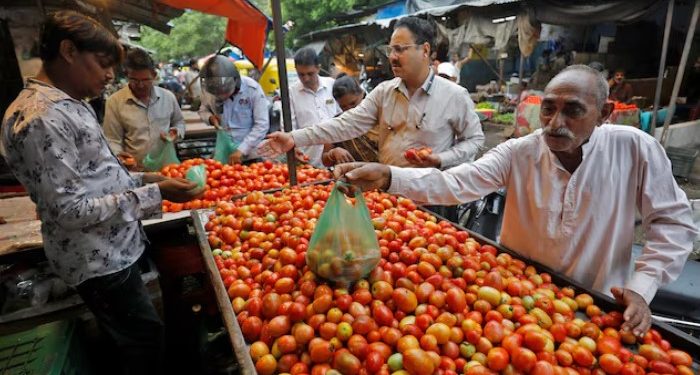 In India, Vegetable Prices Remain High Due to Weather-Related Factors.
