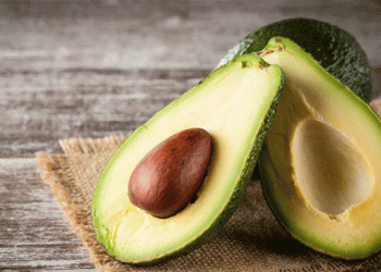 Navigating the Global Surge in Avocado Consumption: Markets, Challenges, and Future Outlook