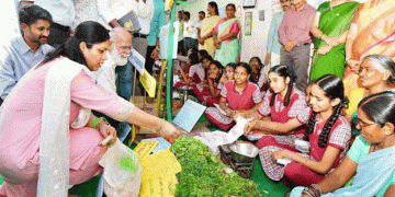 From Classrooms to Market Stalls: How Telangana Students Are Growing and Selling Organic Vegetables