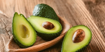 Peru’s Avocado Boom: Record Exports Forecasted in 2025 – Can Farmers Capitalize on the Surge?