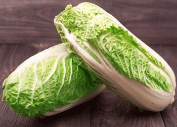 Peking Cabbage: Digestive Risks and Nutritional Benefits for Modern Agriculture